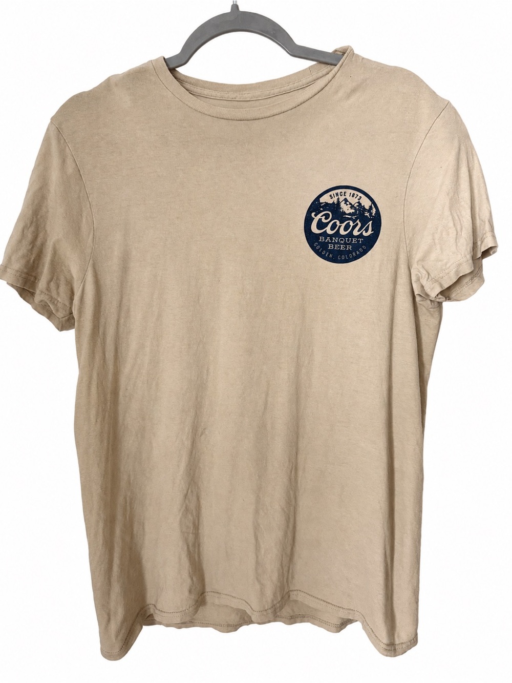 Rack Coors Banquet Beer Graphic T-Shirt Tan Beige Logo Tee Size Medium